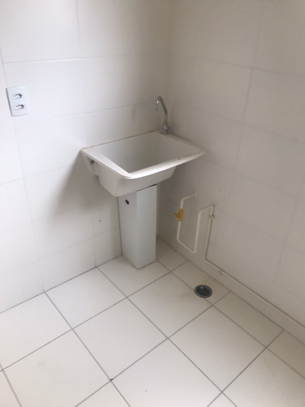 Apartamento à venda com 2 quartos, 40m² - Foto 15