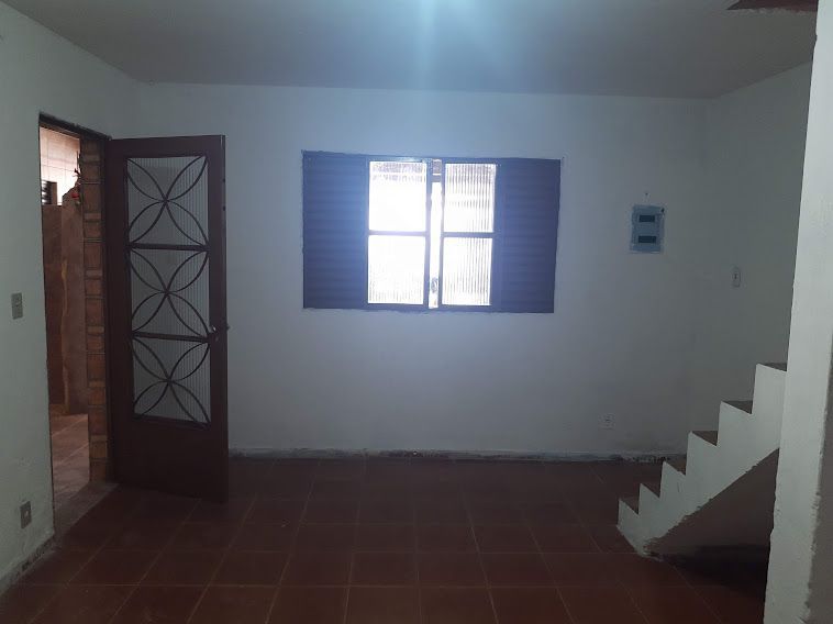 Casa à venda com 5 quartos, 160m² - Foto 18