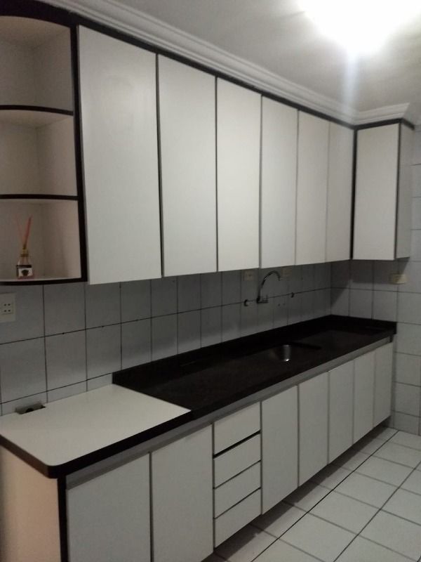 Apartamento à venda com 2 quartos, 60m² - Foto 15