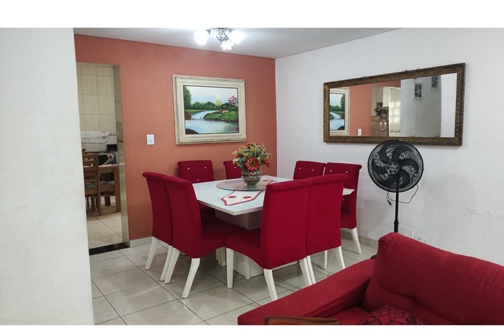 Casa, 3 quartos, 330 m² - Foto 1