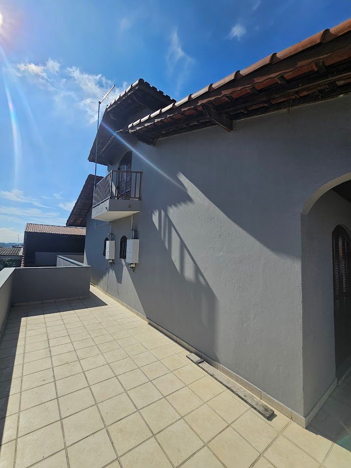 Sobrado à venda com 5 quartos, 300m² - Foto 56