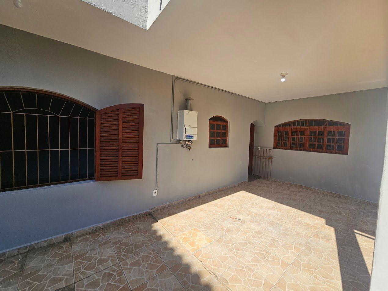 Sobrado à venda com 5 quartos, 300m² - Foto 40