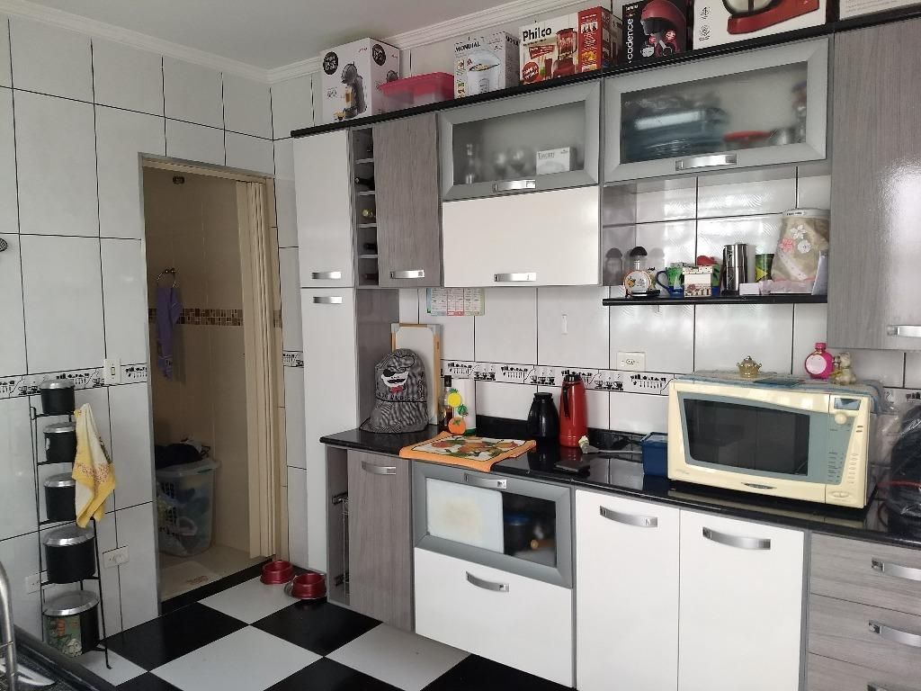 Casa à venda com 1 quarto, 130m² - Foto 1