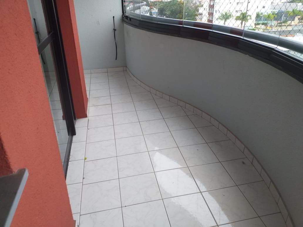 Apartamento à venda com 2 quartos, 75m² - Foto 19