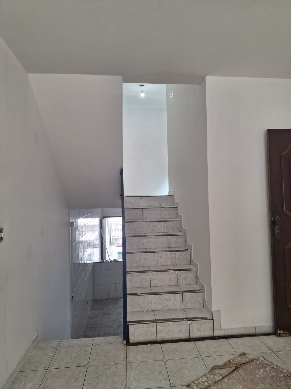 Sobrado para alugar com 2 quartos, 204m² - Foto 4