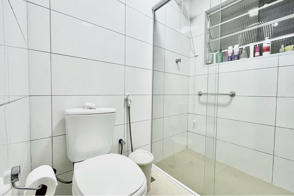Casa à venda com 5 quartos, 309m² - Foto 12