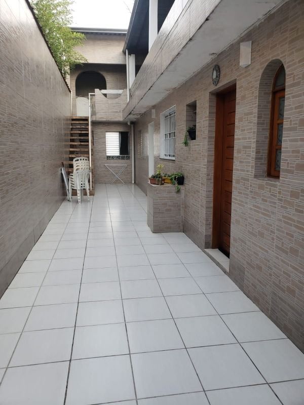 Casa à venda com 3 quartos, 182m² - Foto 5