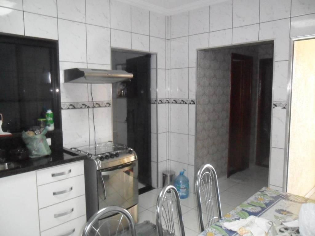 Sobrado à venda com 2 quartos, 190m² - Foto 14