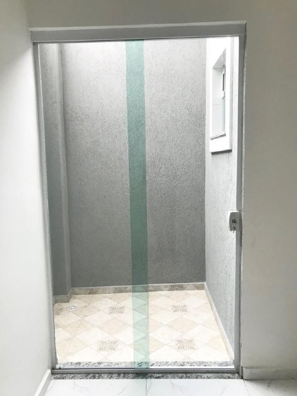 Apartamento à venda com 2 quartos, 42m² - Foto 2