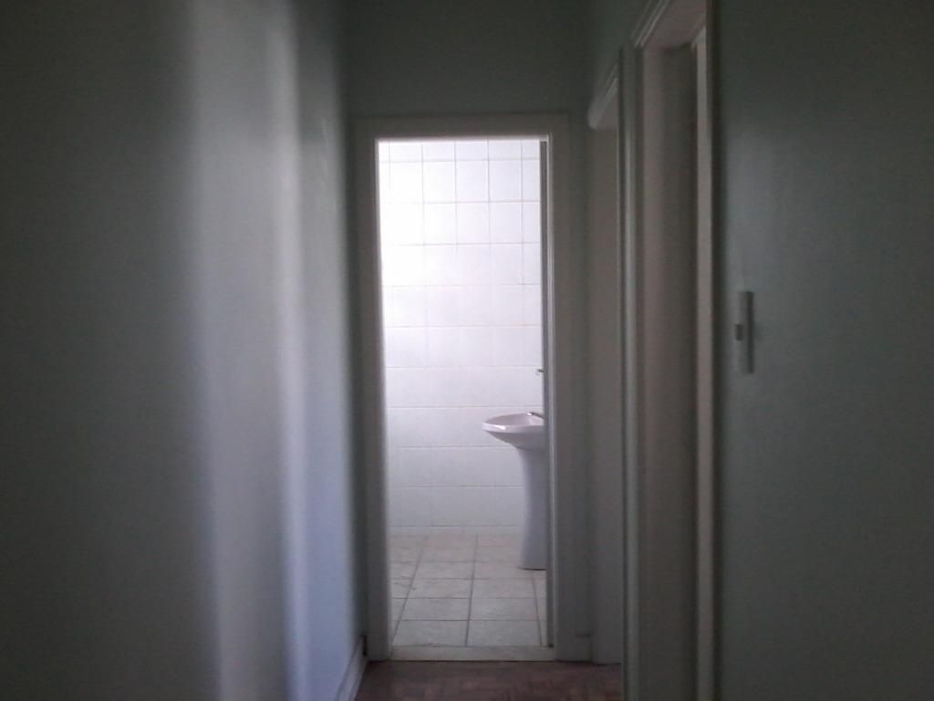 Apartamento à venda com 2 quartos, 75m² - Foto 6