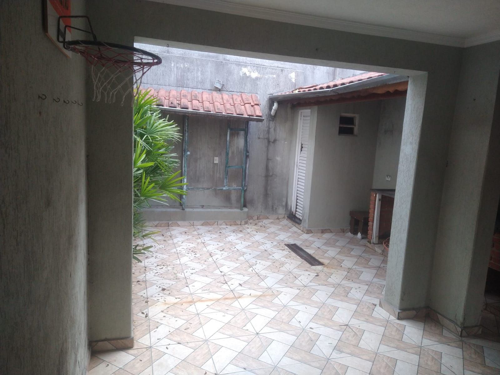 Sobrado à venda com 3 quartos, 220m² - Foto 4