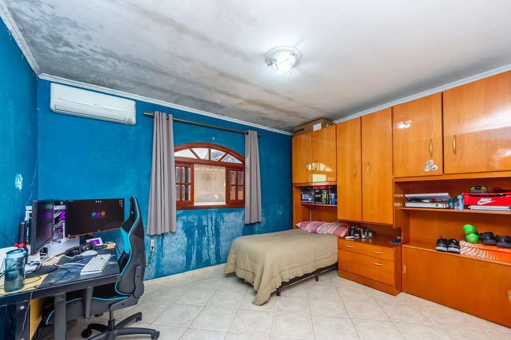 Casa, 3 quartos, 250 m² - Foto 13