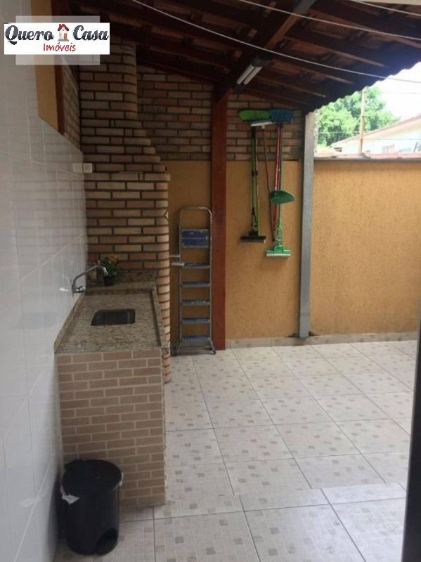 Sobrado à venda com 2 quartos, 110m² - Foto 4