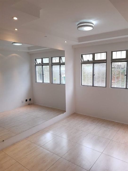 Apartamento à venda com 2 quartos, 60m² - Foto 16