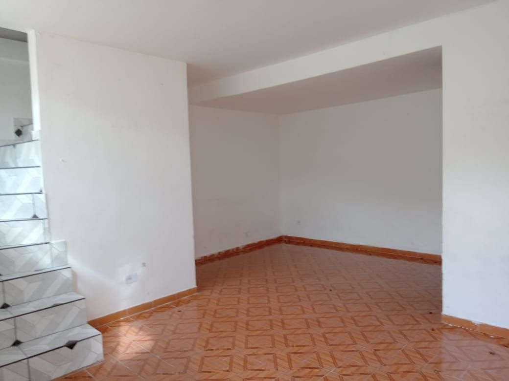 Casa à venda com 3 quartos, 200m² - Foto 18