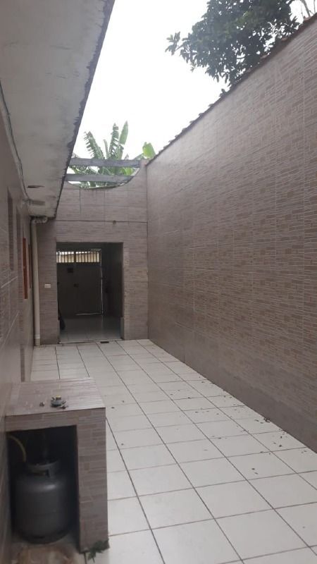 Casa à venda com 3 quartos, 182m² - Foto 17