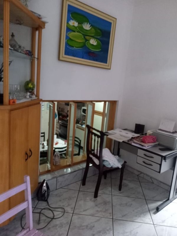 Casa à venda com 3 quartos, 20m² - Foto 4