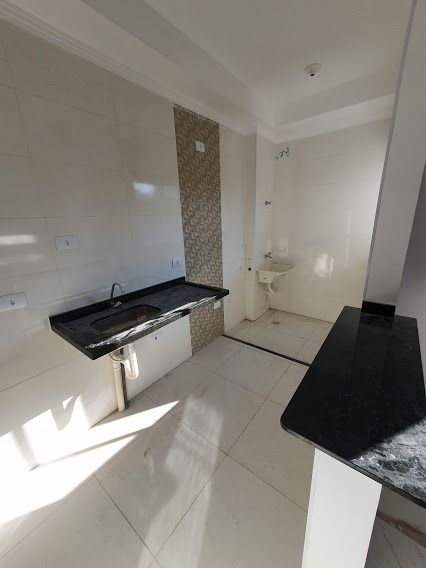 Apartamento à venda com 2 quartos, 48m² - Foto 2