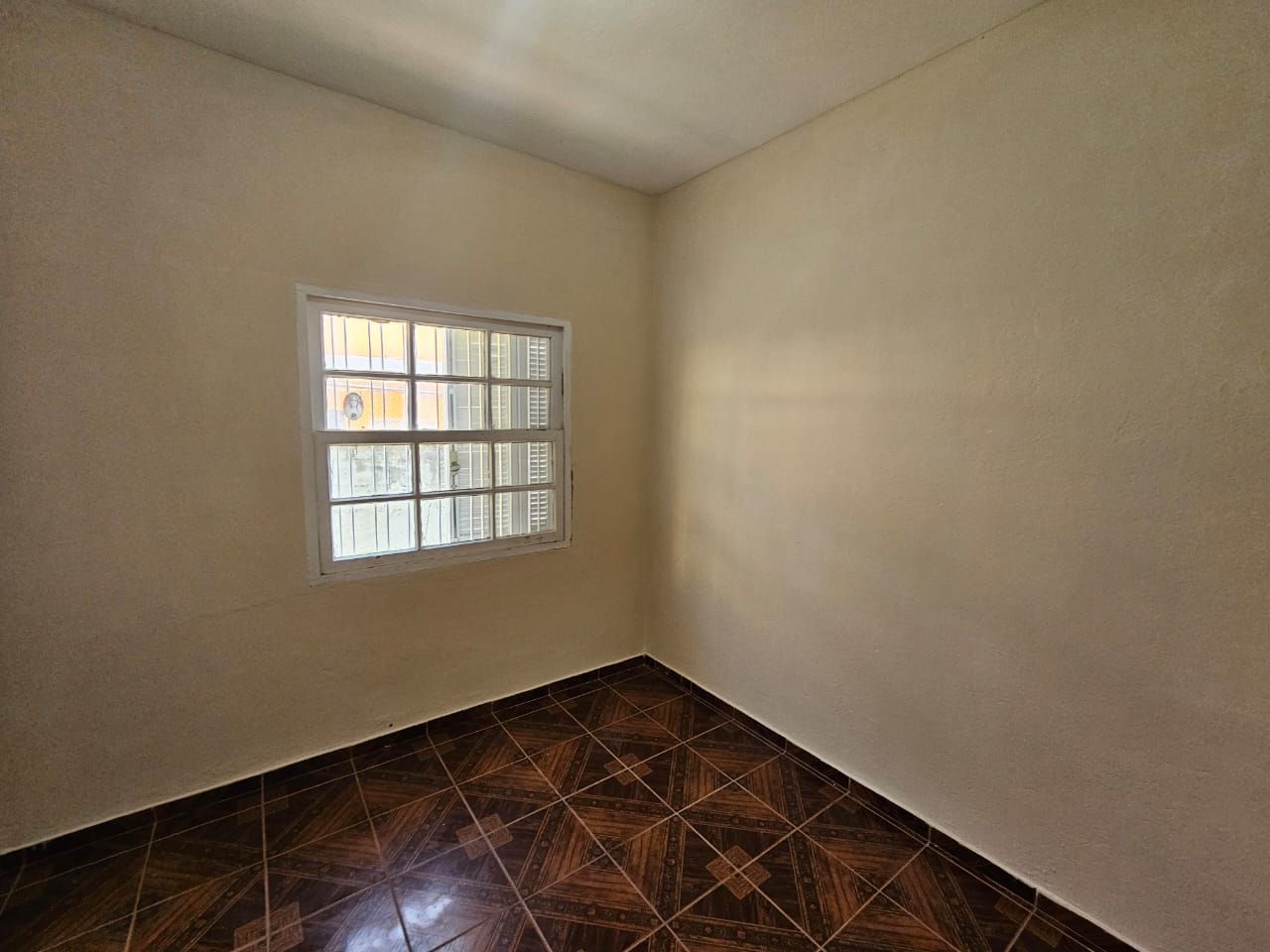 Casa para alugar com 3 quartos, 90m² - Foto 5