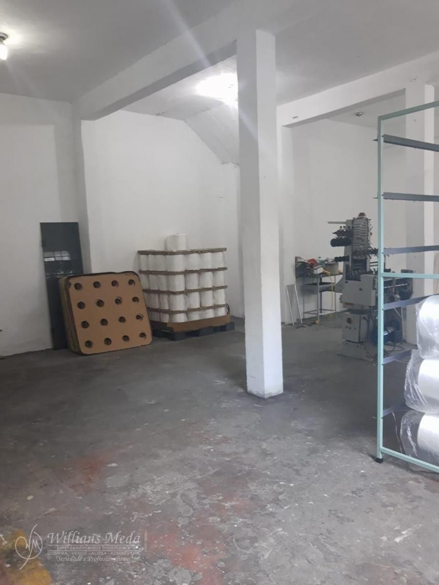 Prédio Inteiro à venda com 3 quartos, 400m² - Foto 18