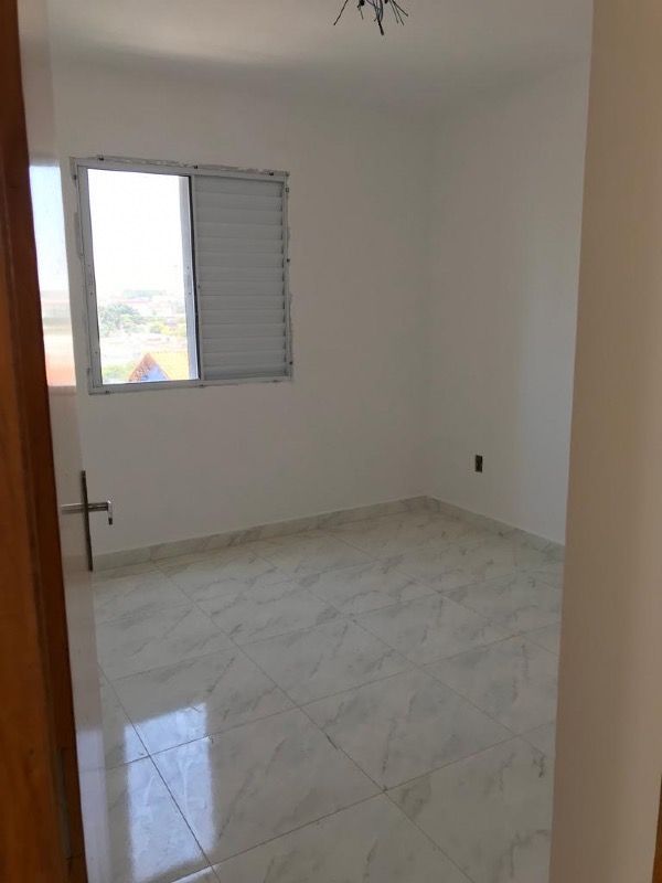 Apartamento à venda com 2 quartos, 37m² - Foto 20