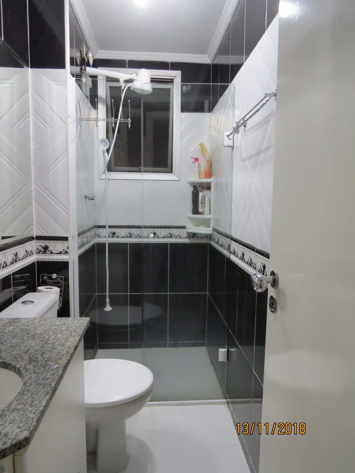 Apartamento à venda com 3 quartos, 80m² - Foto 2