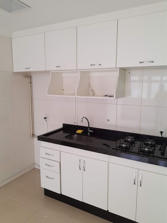 Apartamento à venda com 2 quartos, 60m² - Foto 4