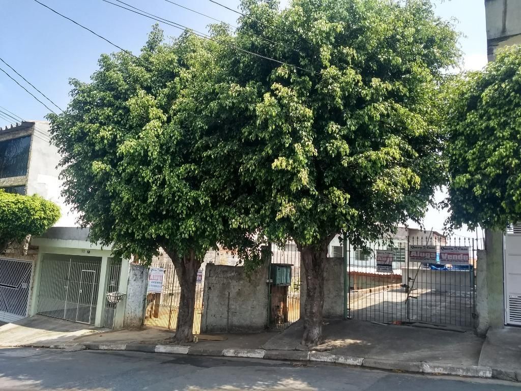 Casa à venda com 4 quartos, 200m² - Foto 9