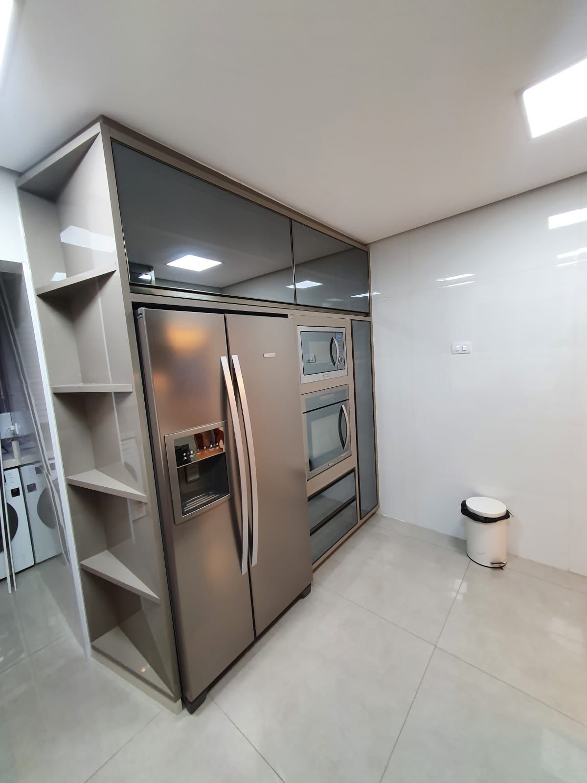 Apartamento à venda com 4 quartos, 256m² - Foto 7