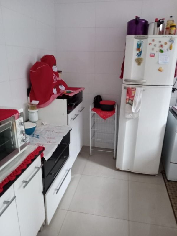 Sobrado à venda com 3 quartos, 120m² - Foto 4