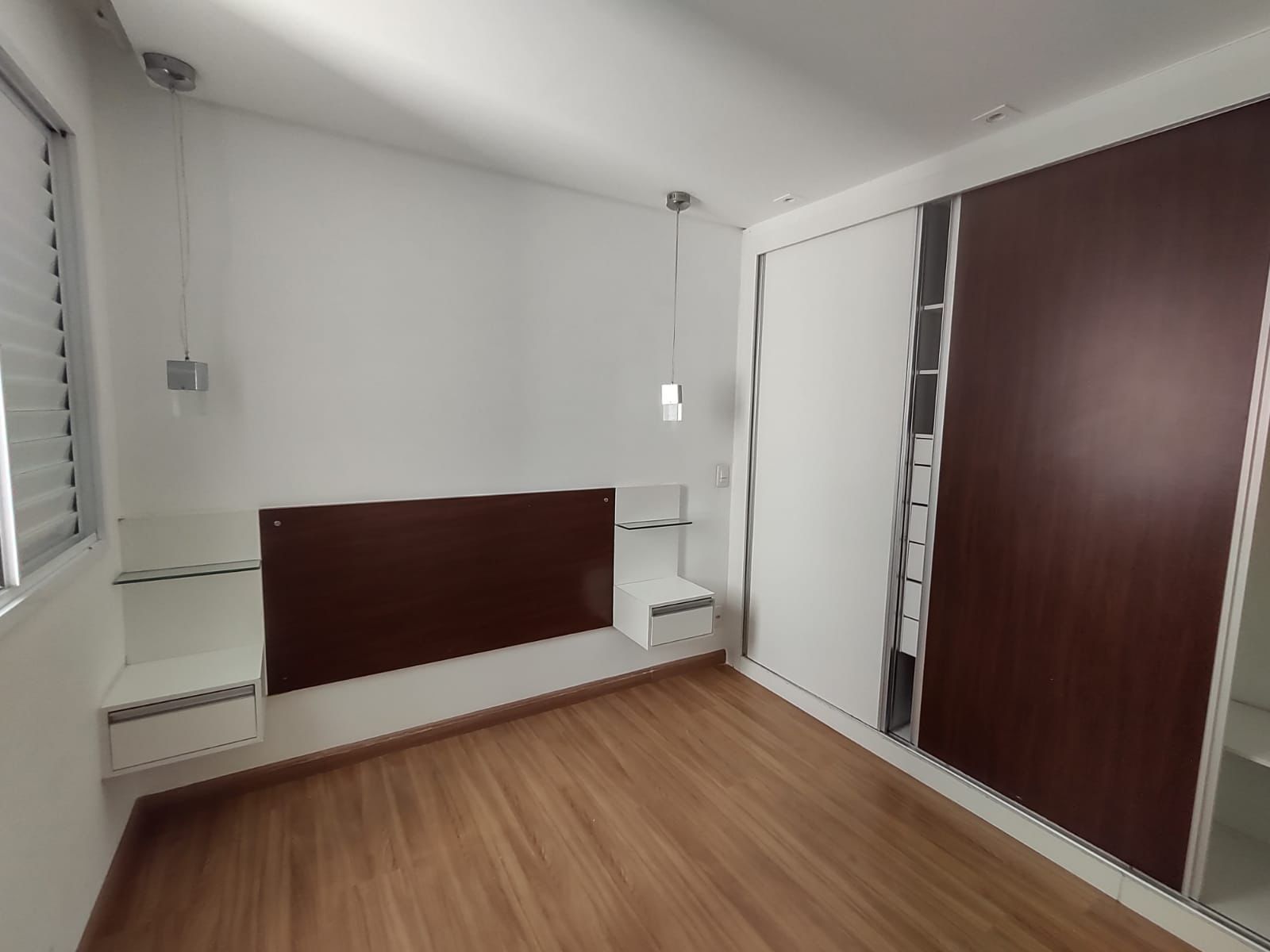 Apartamento à venda com 3 quartos, 68m² - Foto 4