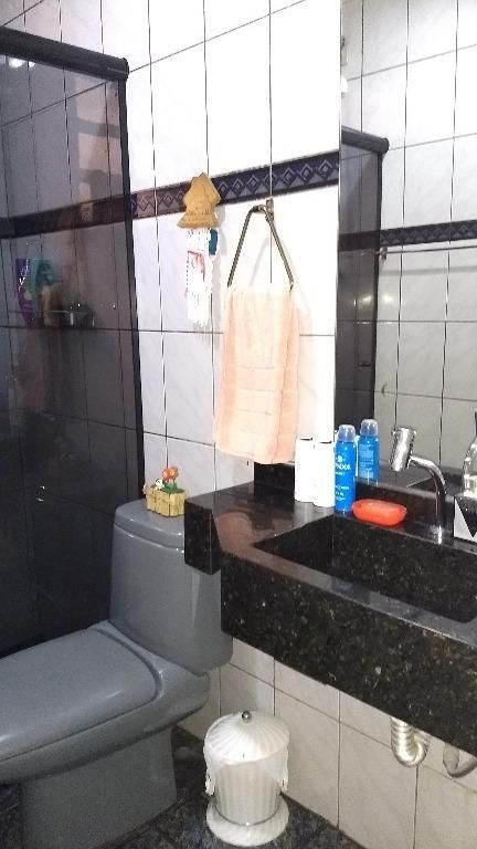 Sobrado à venda com 4 quartos, 120m² - Foto 27