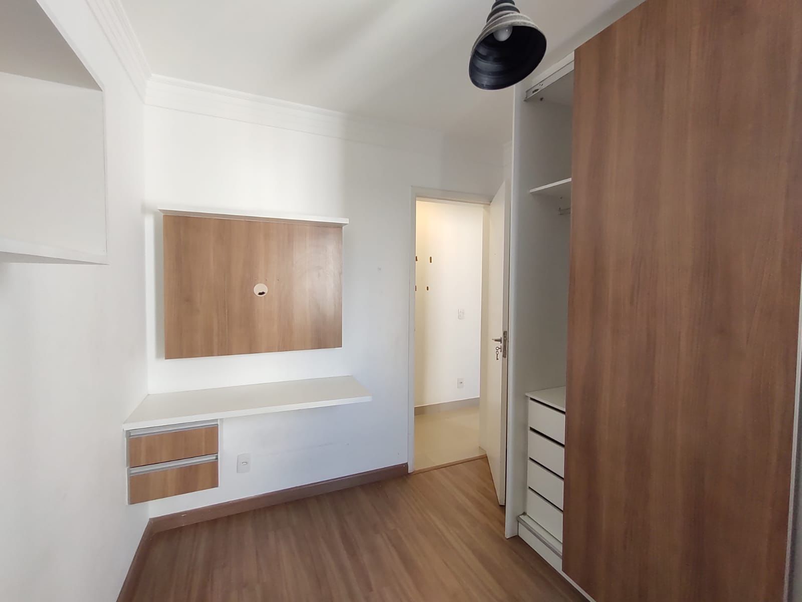 Apartamento à venda com 3 quartos, 68m² - Foto 1