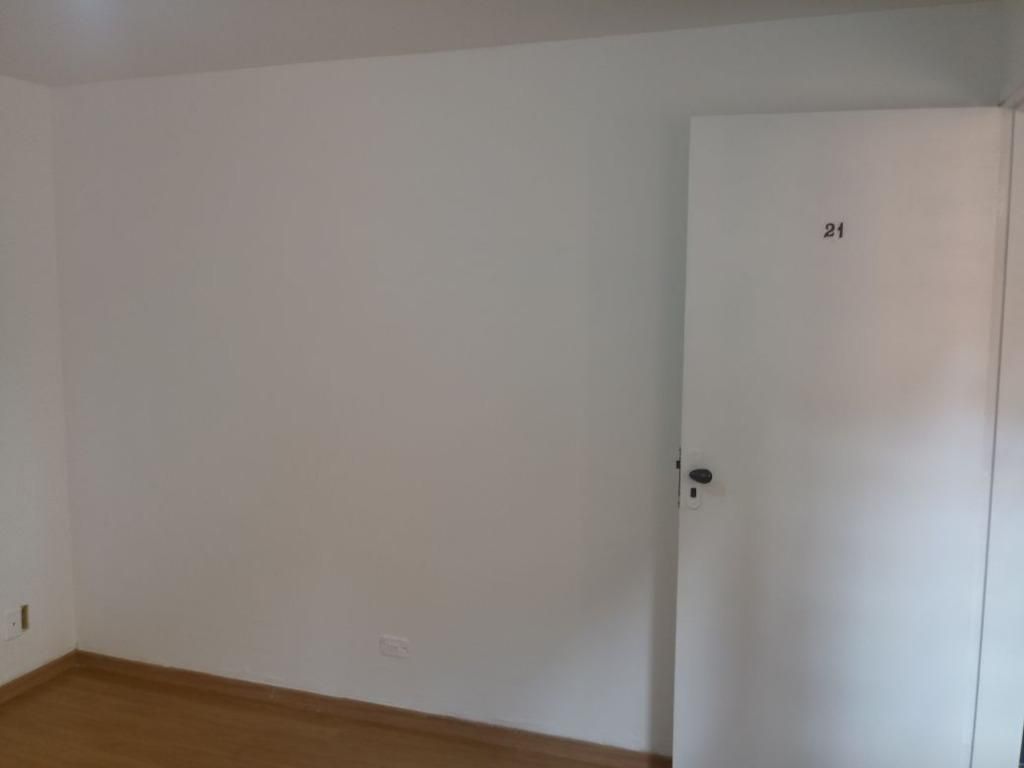 Apartamento à venda com 2 quartos, 45m² - Foto 3