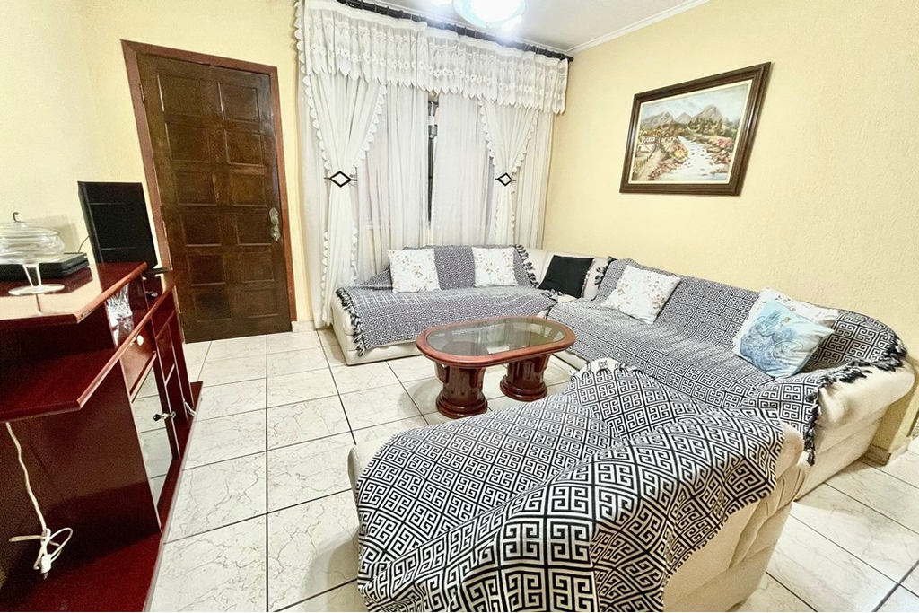 Casa à venda com 5 quartos, 309m² - Foto 15