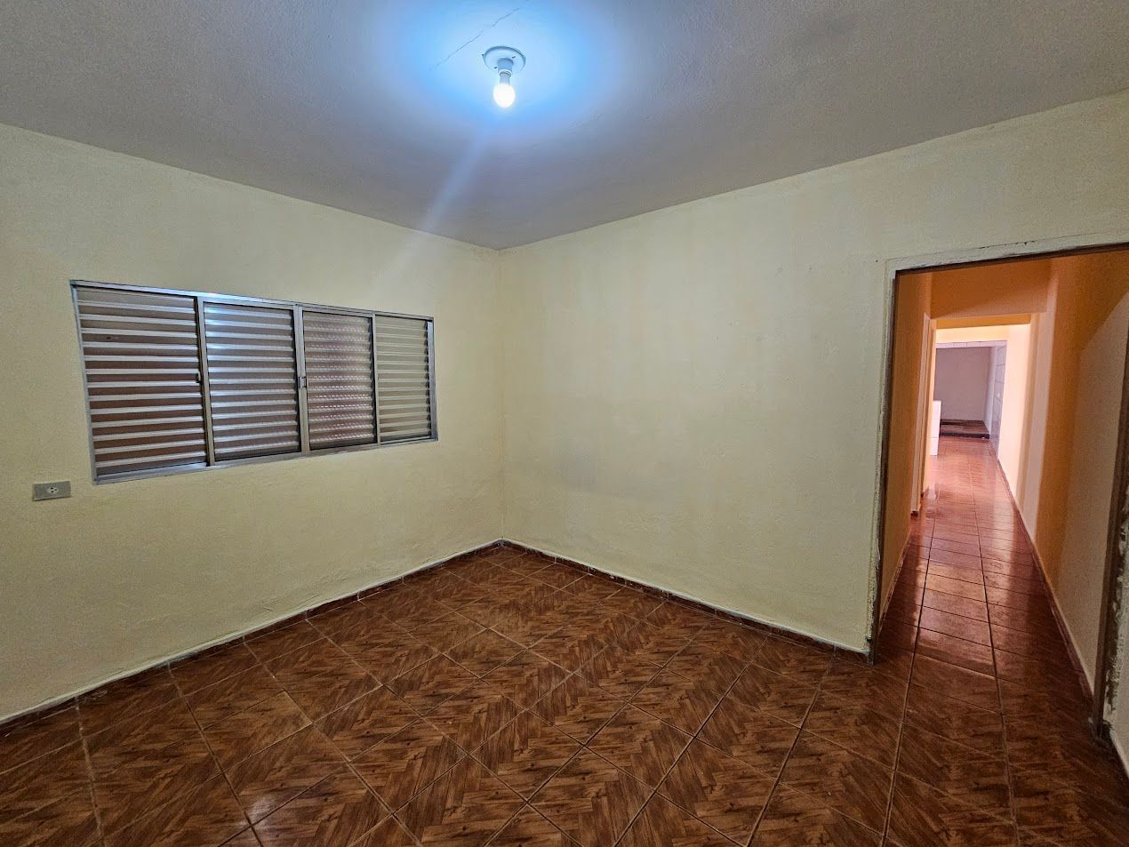 Casa para alugar com 2 quartos, 90m² - Foto 14