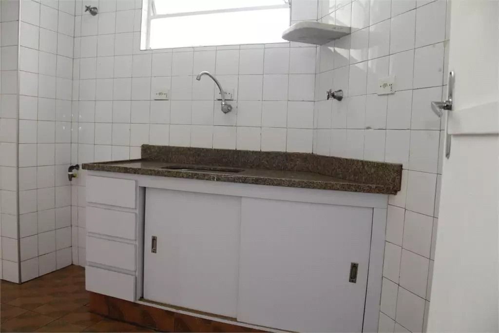 Apartamento à venda com 2 quartos, 65m² - Foto 1