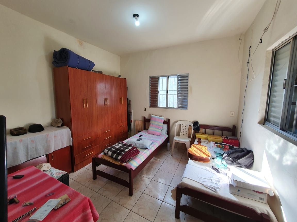 Casa à venda com 3 quartos, 200m² - Foto 9