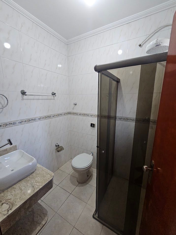Sobrado à venda com 5 quartos, 300m² - Foto 30