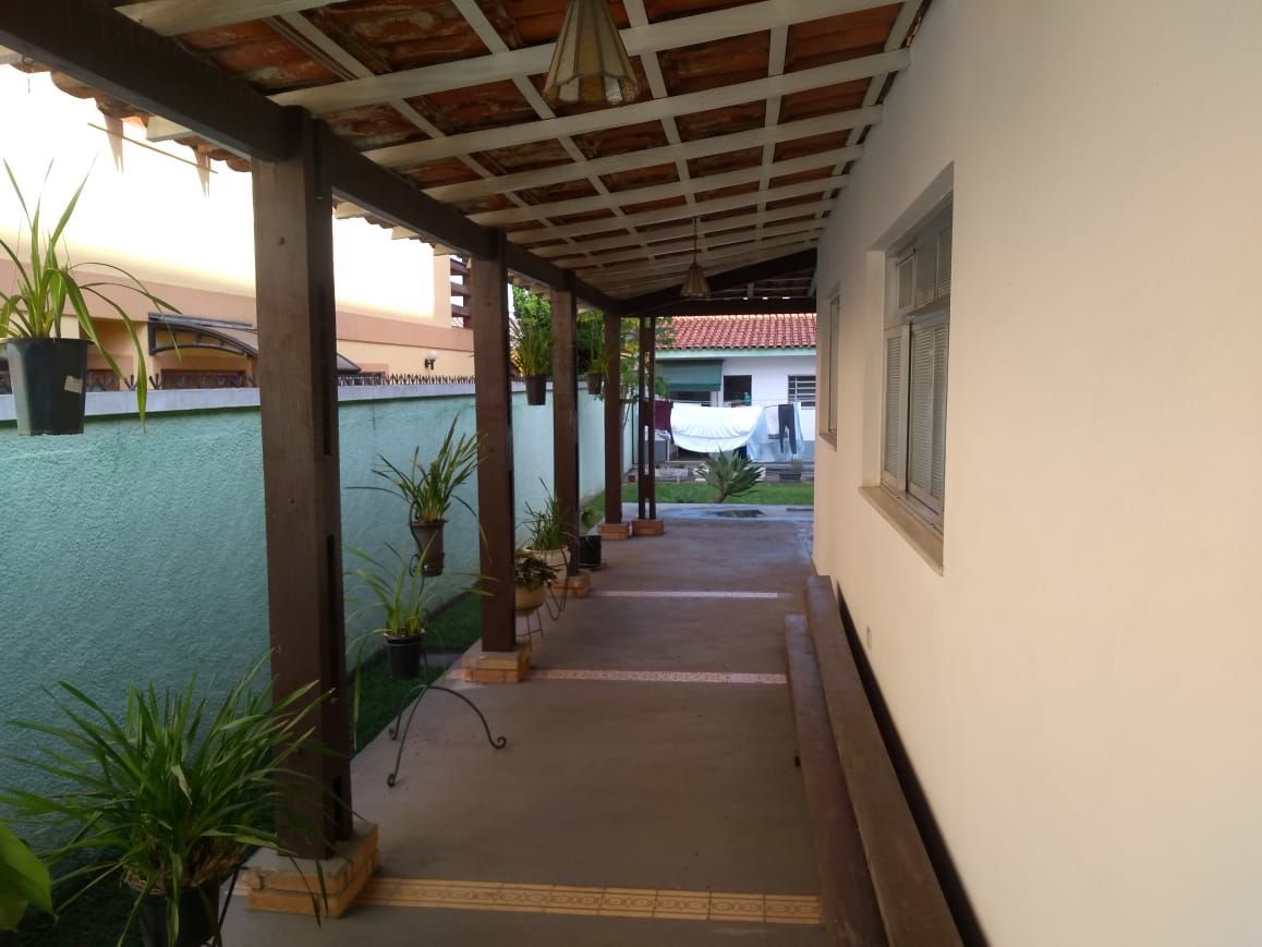 Casa de Condomínio à venda com 2 quartos, 227m² - Foto 4