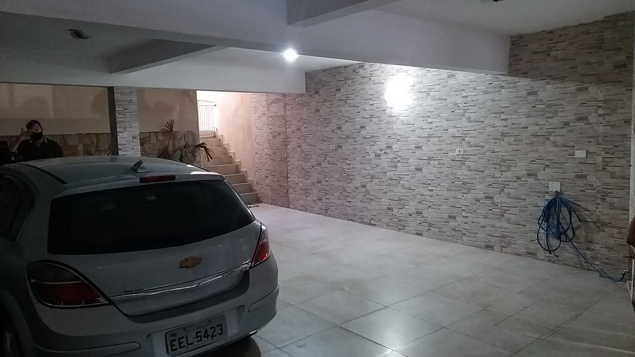 Casa à venda com 2 quartos, 220m² - Foto 3