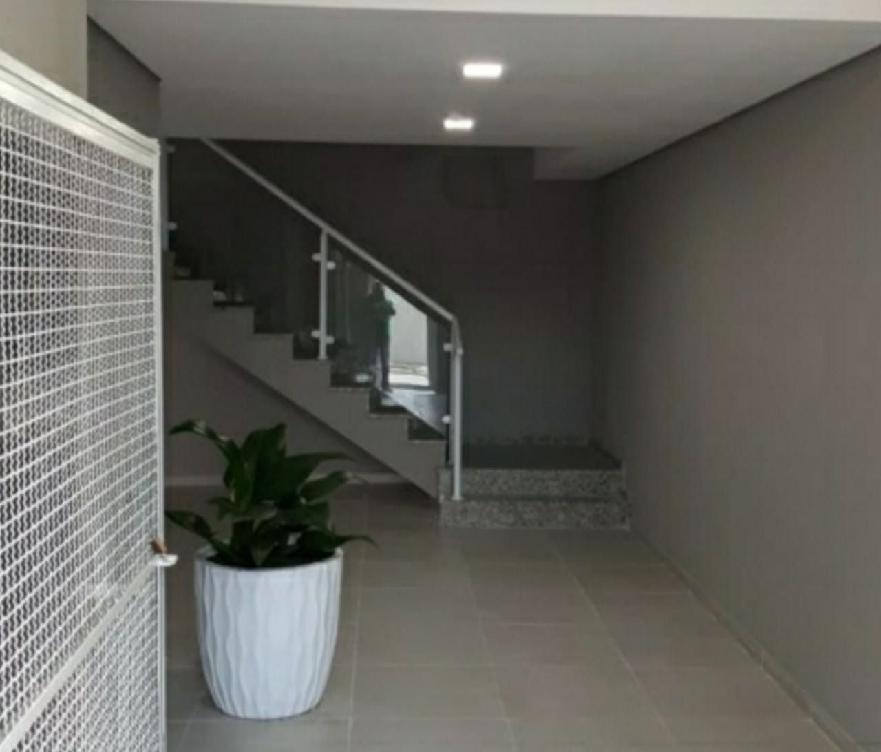 Apartamento à venda com 2 quartos, 44m² - Foto 10