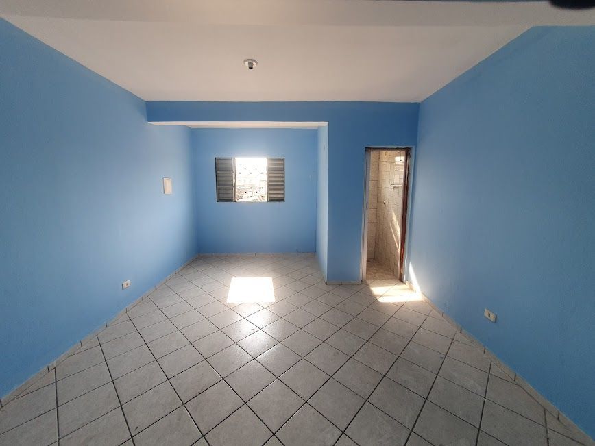 Casa para alugar com 1 quarto, 60m² - Foto 8