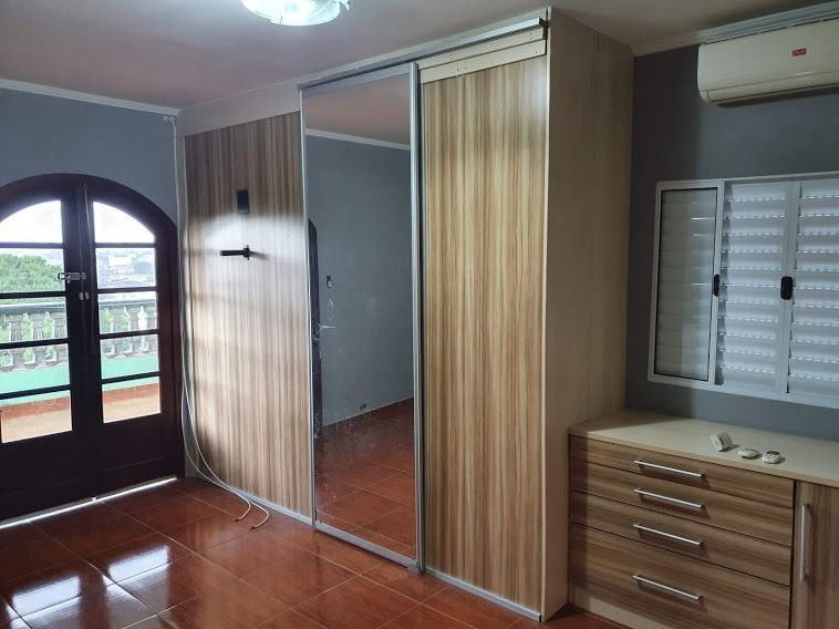 Sobrado à venda com 3 quartos, 200m² - Foto 28