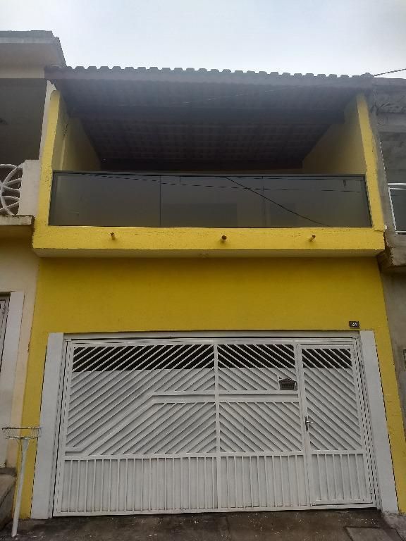 Sobrado à venda com 3 quartos, 125m² - Foto 1