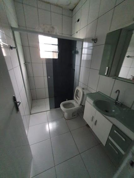 Sobrado à venda com 3 quartos, 200m² - Foto 4