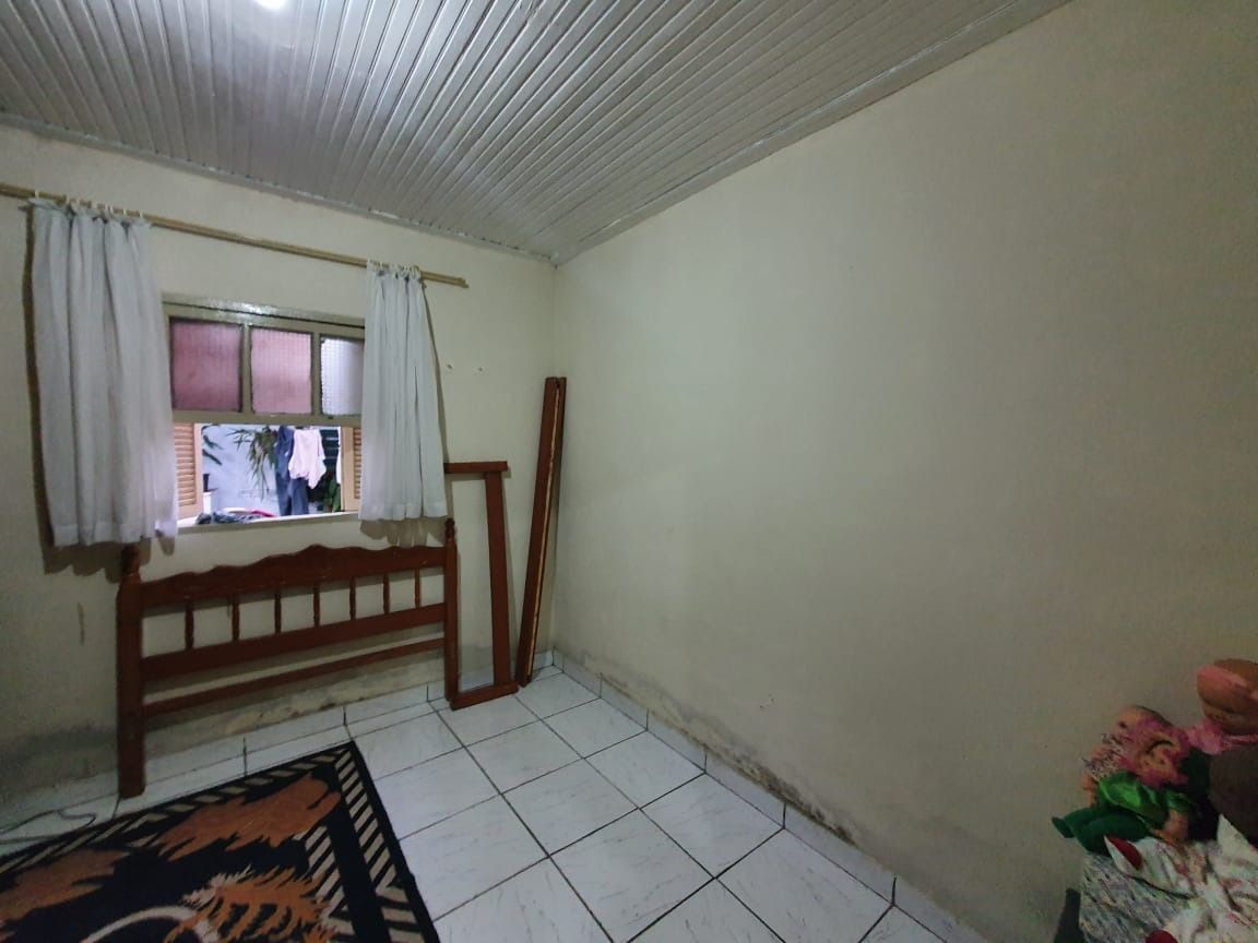 Casa à venda com 2 quartos, 100m² - Foto 10