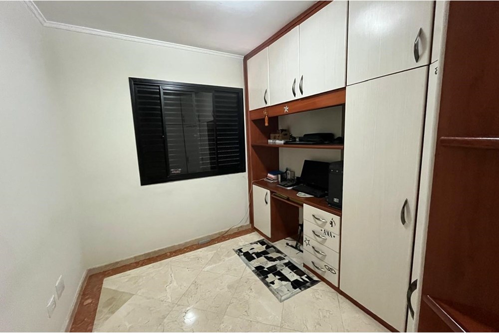 Apartamento à venda com 3 quartos, 80m² - Foto 13