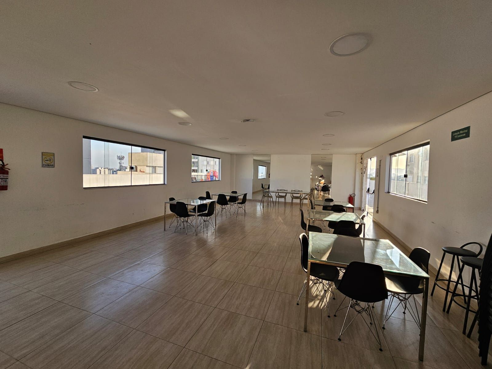 Apartamento à venda com 2 quartos, 43m² - Foto 29