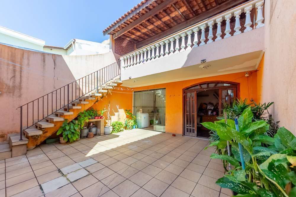 Casa, 3 quartos, 250 m² - Foto 6